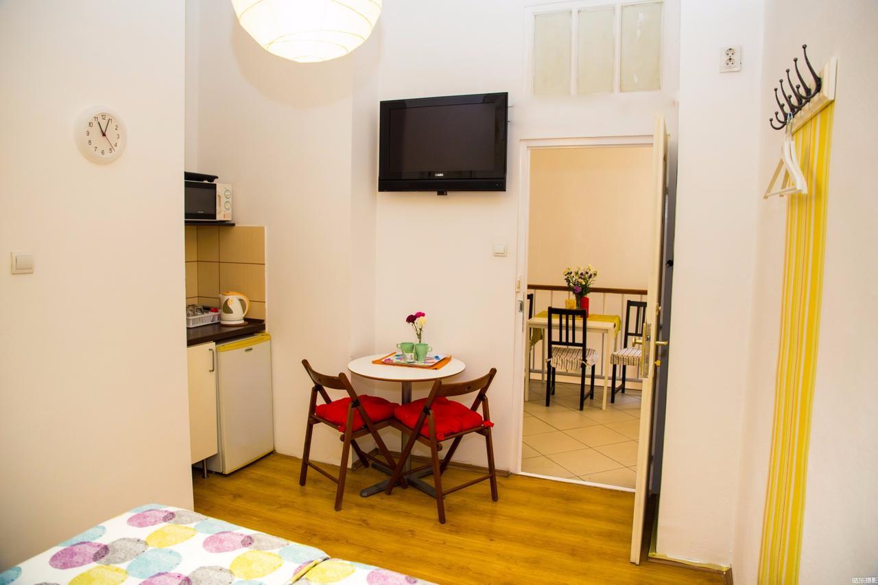 Sunflower Aparthotel Βουδαπέστη Εξωτερικό φωτογραφία