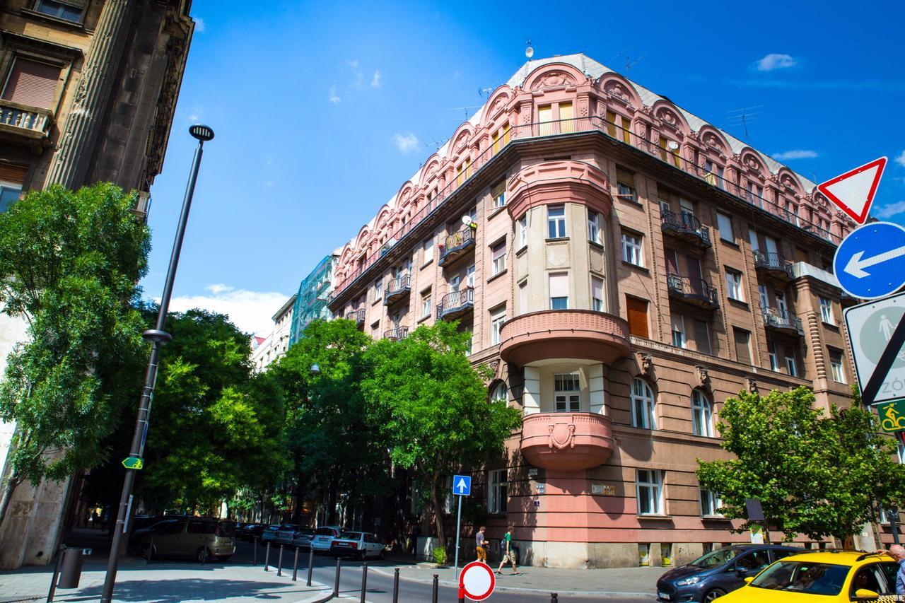 Sunflower Aparthotel Βουδαπέστη Εξωτερικό φωτογραφία